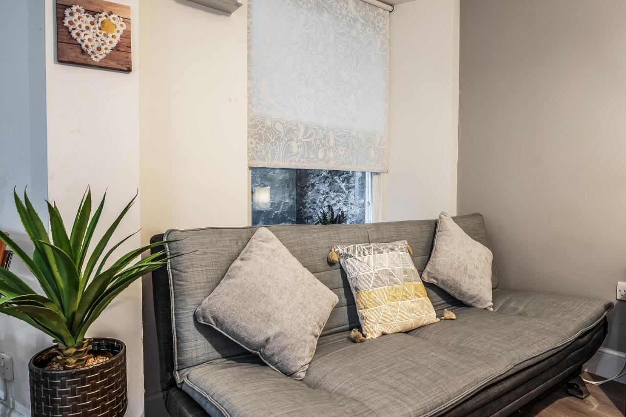 Spacious & Cosy Studio Flat In The Heart Of Edinburgh City Centre 외부 사진
